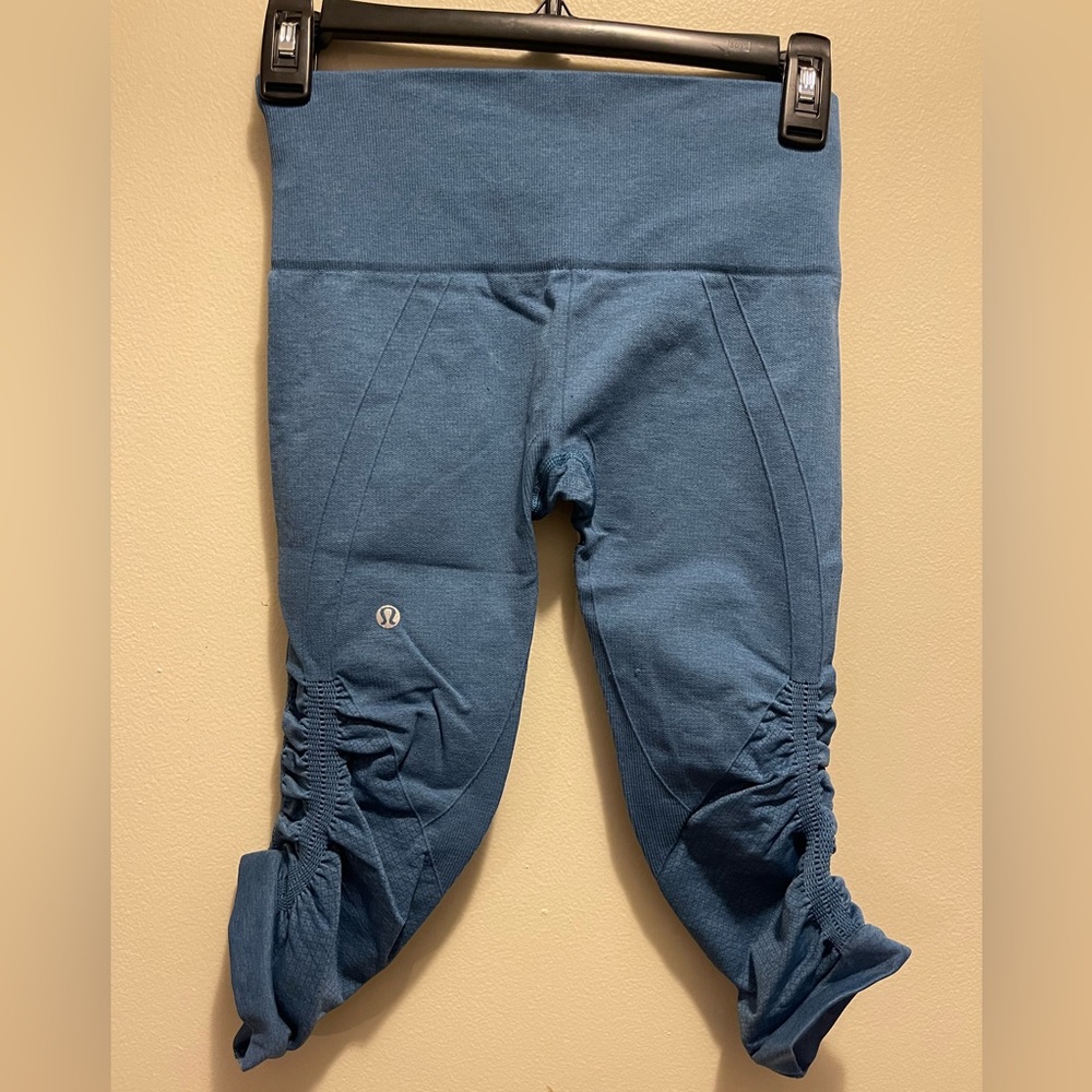 Lululemon | In The Flow Crop II Leggings Size 4
